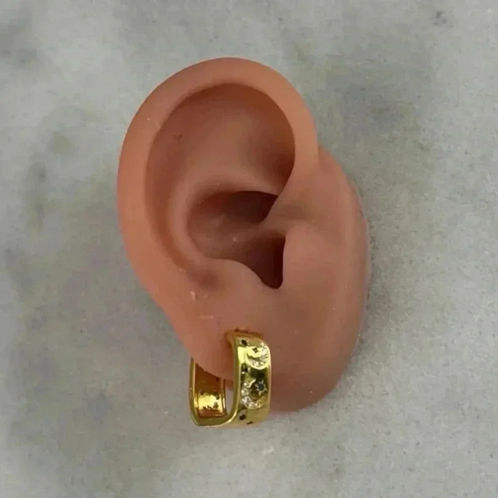 Gold Chunky Oval Moon Star Crystal Huggie Hoop Earrings
Brand New - Picture 2 of 5